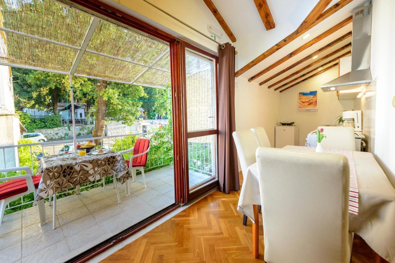 Beach Lapad Apartment Villa Tolja Дубровник Экстерьер фото